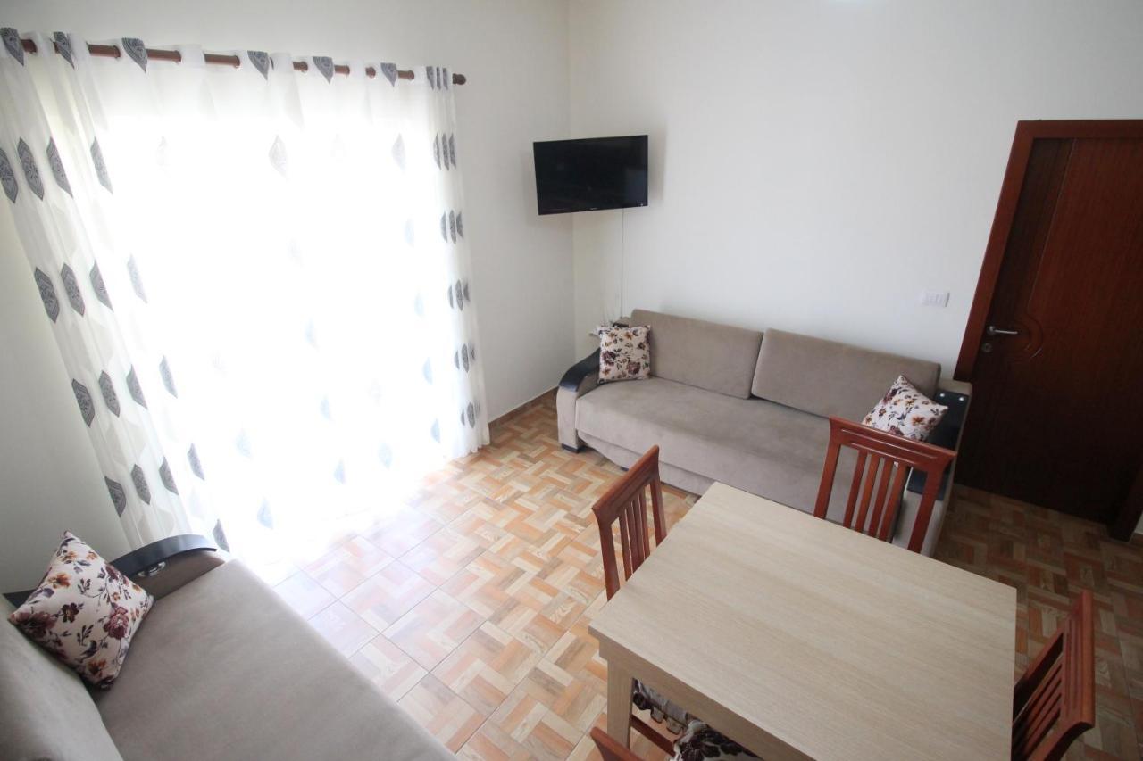 Doka Center Apartments Sarandë 외부 사진