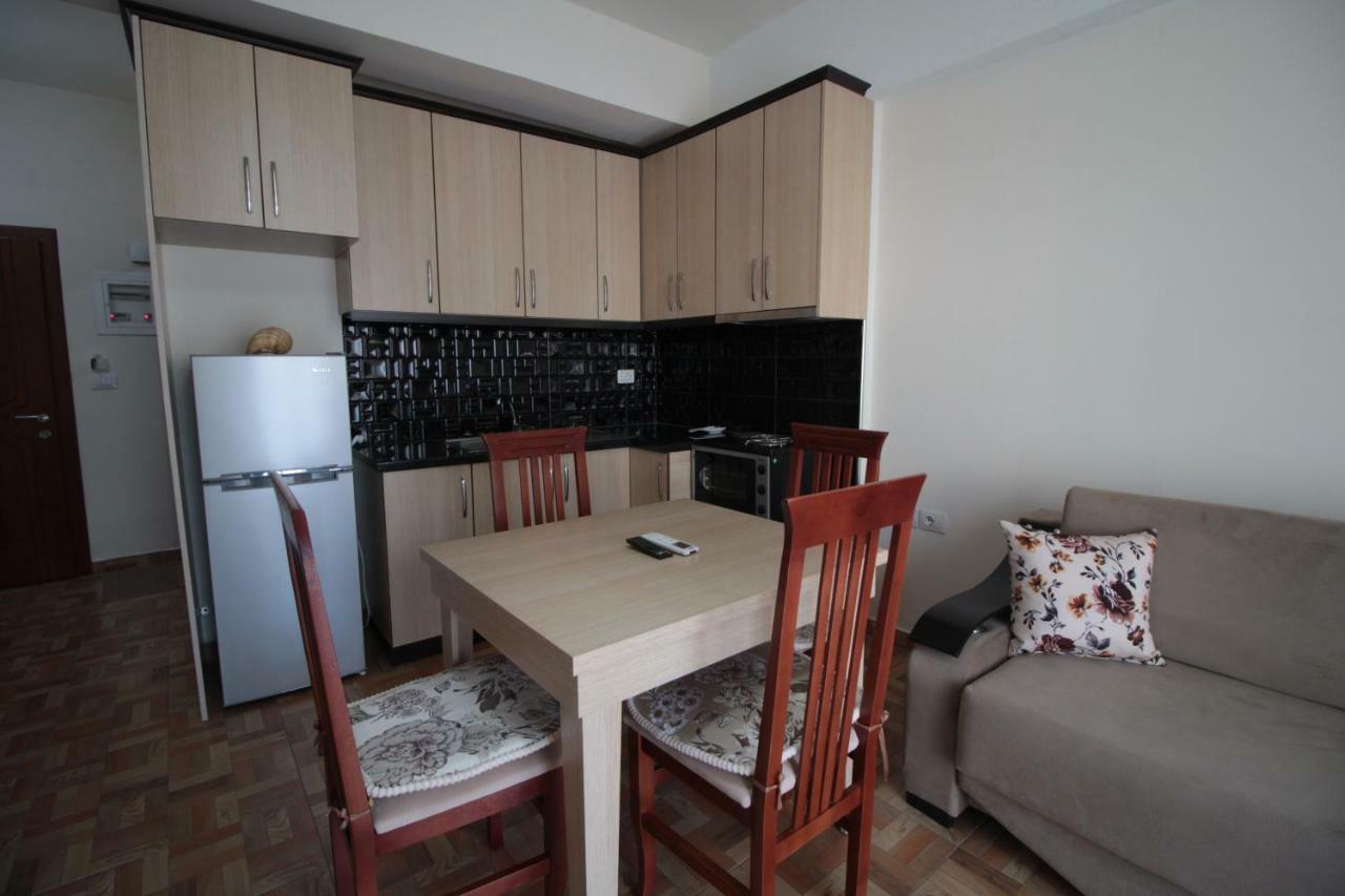 Doka Center Apartments Sarandë 외부 사진